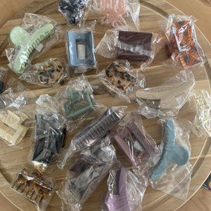 Hair Clips/Hair Claws Pack 20 Various Sizes